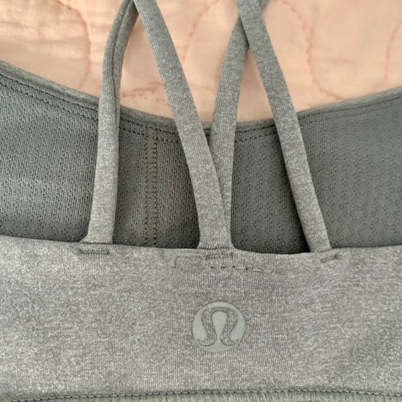 Lululemon Free To Be Bra
Heathered Slate - Picture 6 of 6